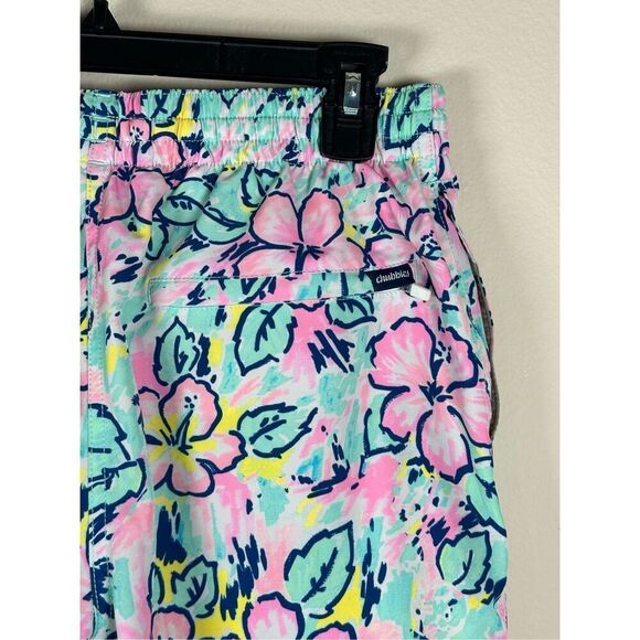 Chubbies The Vacation Blooms swim trunks sz medium - Picture 3 of 6
